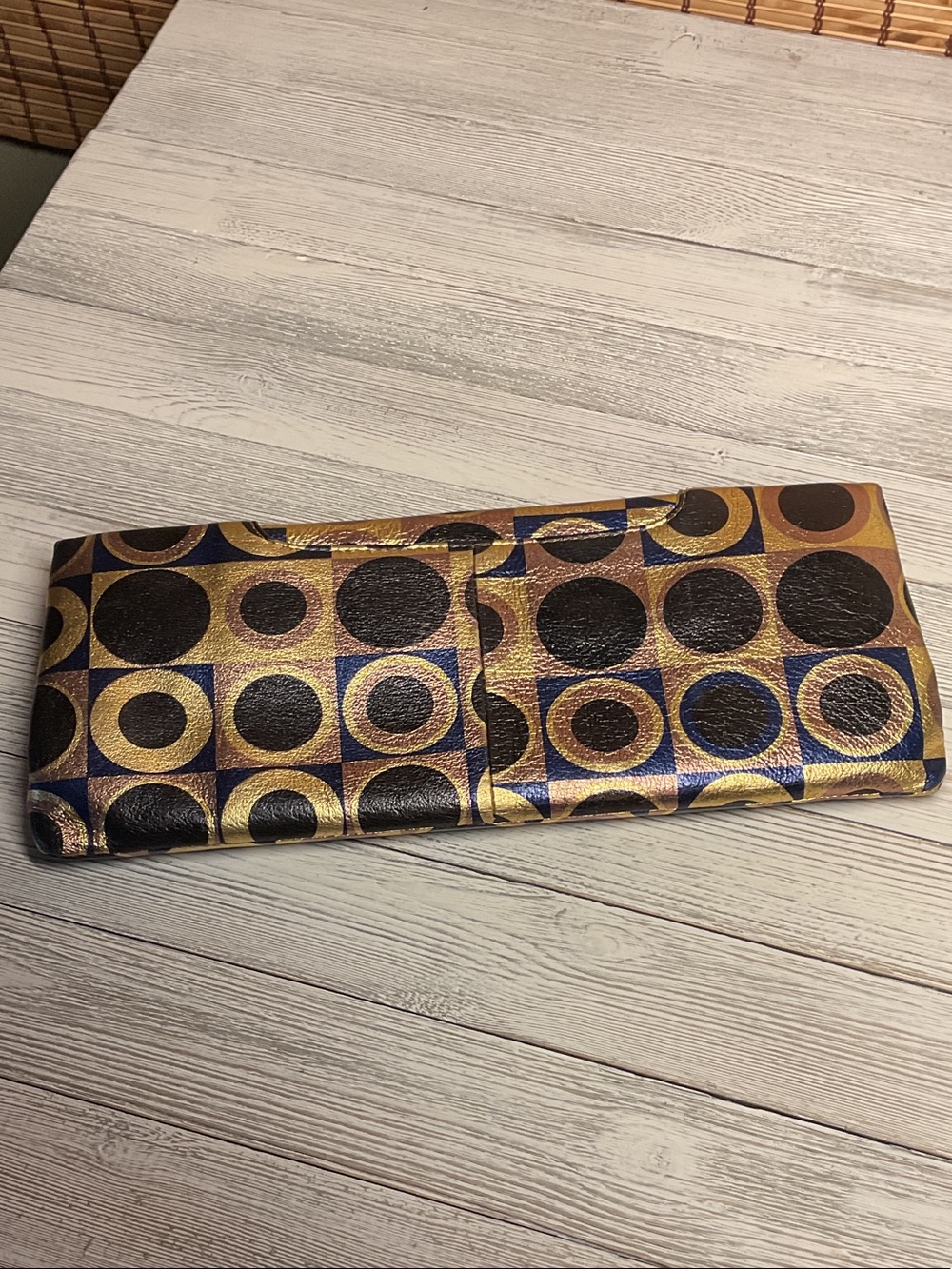 Hobo Kisslock Clutch Envelope Purse Metallic Geometric Circles Leather Modern